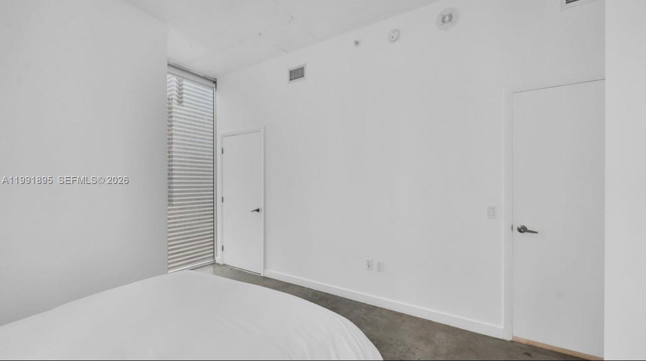 151 SE 1st St #2411 Miami, FL 33131