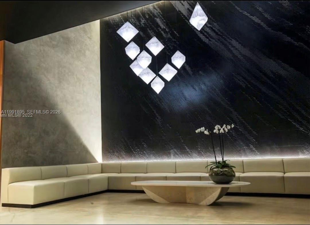 151 SE 1st St #2411 Miami, FL 33131