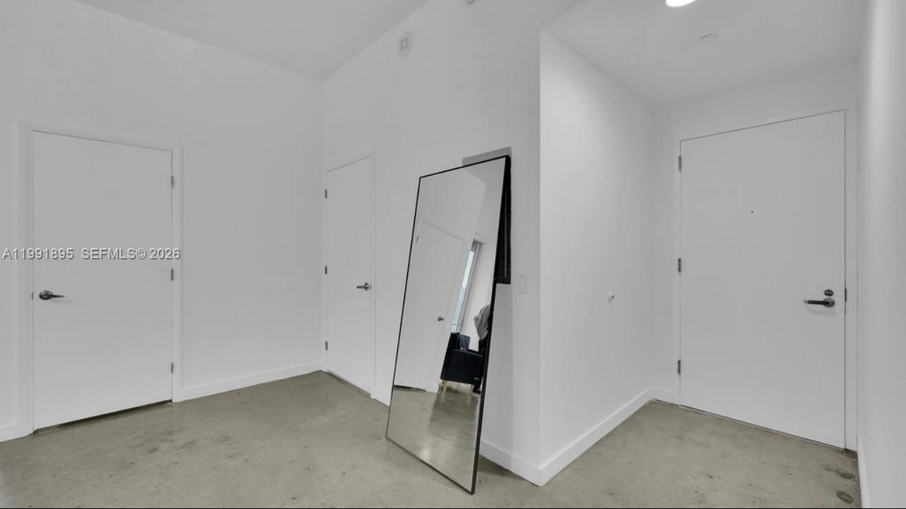 151 SE 1st St #2411 Miami, FL 33131