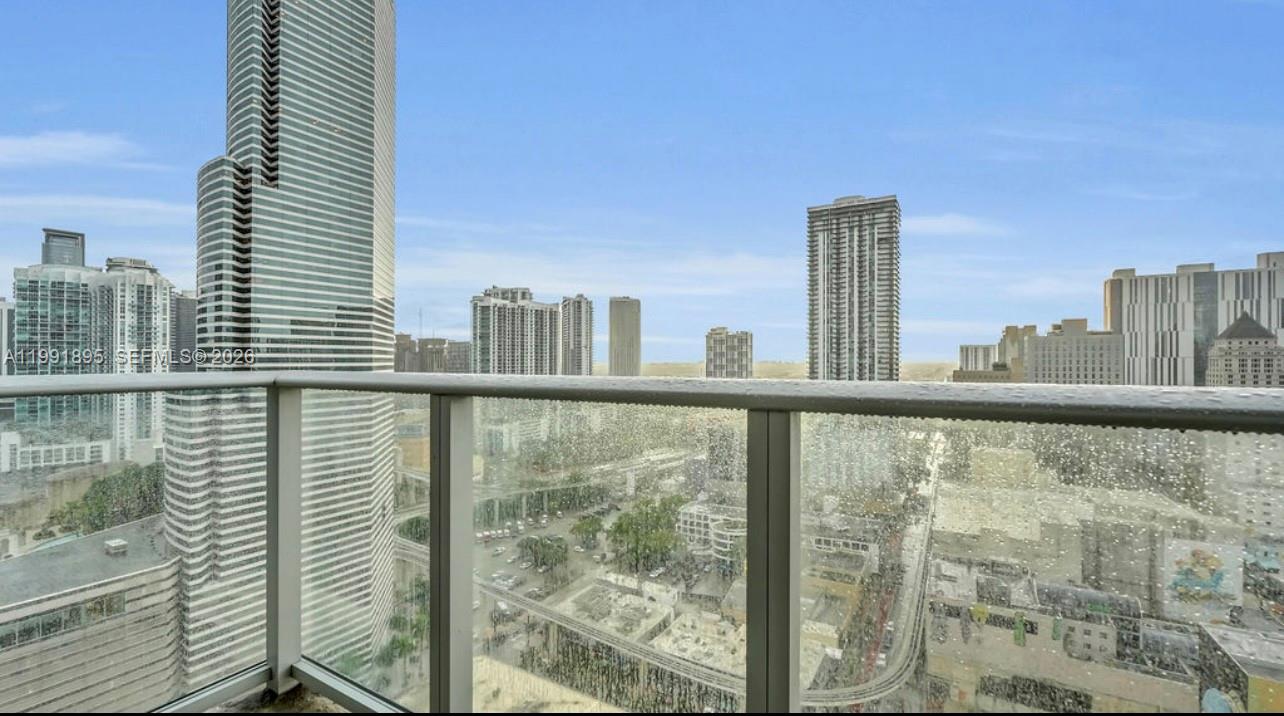 151 SE 1st St #2411 Miami, FL 33131