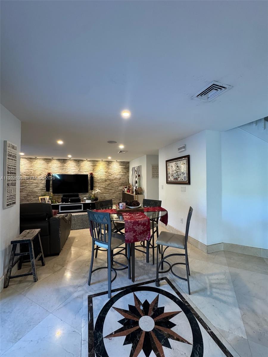 10973 NW 53rd Ln Doral, FL 33178