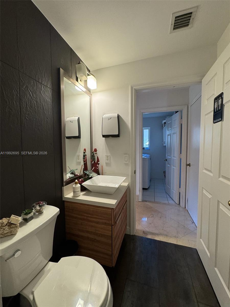 10973 NW 53rd Ln Doral, FL 33178