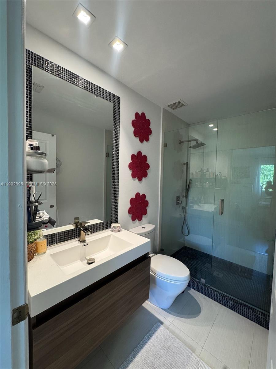 10973 NW 53rd Ln Doral, FL 33178