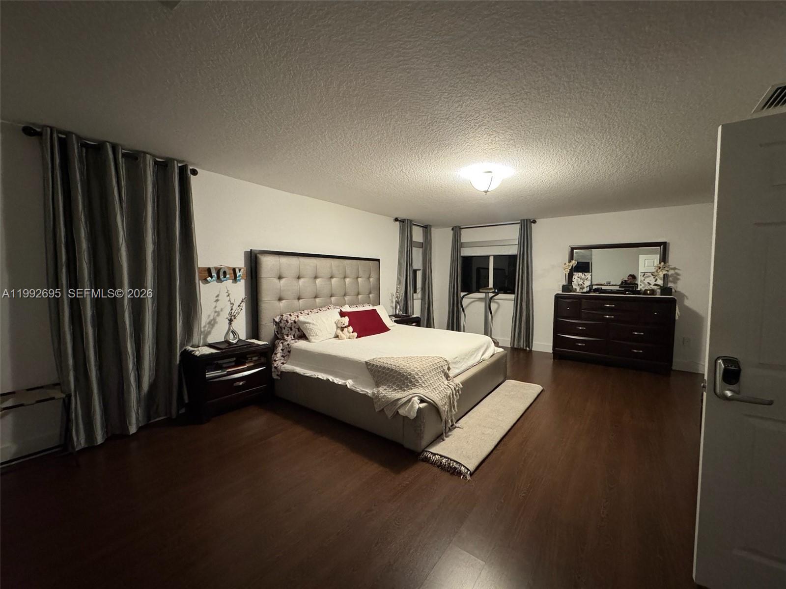 10973 NW 53rd Ln Doral, FL 33178