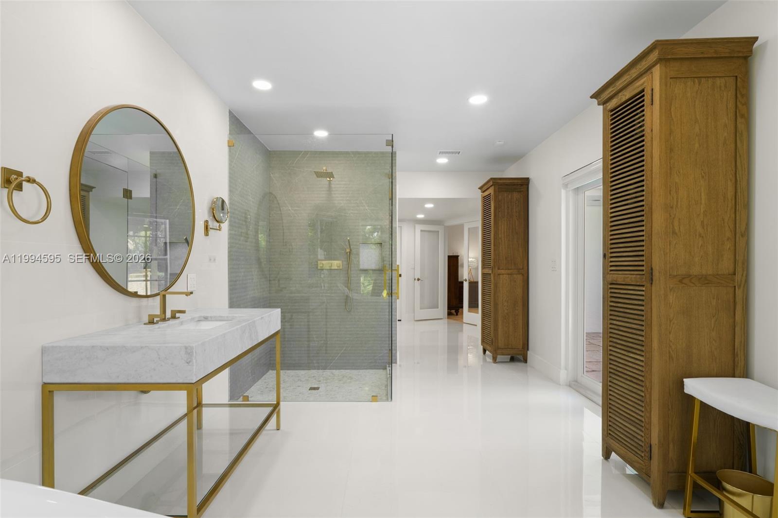 6801 SW 126th Ter Pinecrest, FL 33156