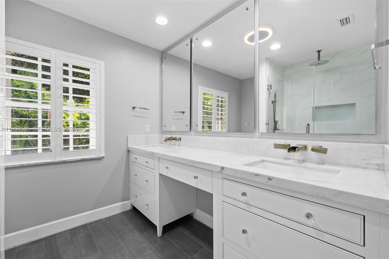 6801 SW 126th Ter Pinecrest, FL 33156