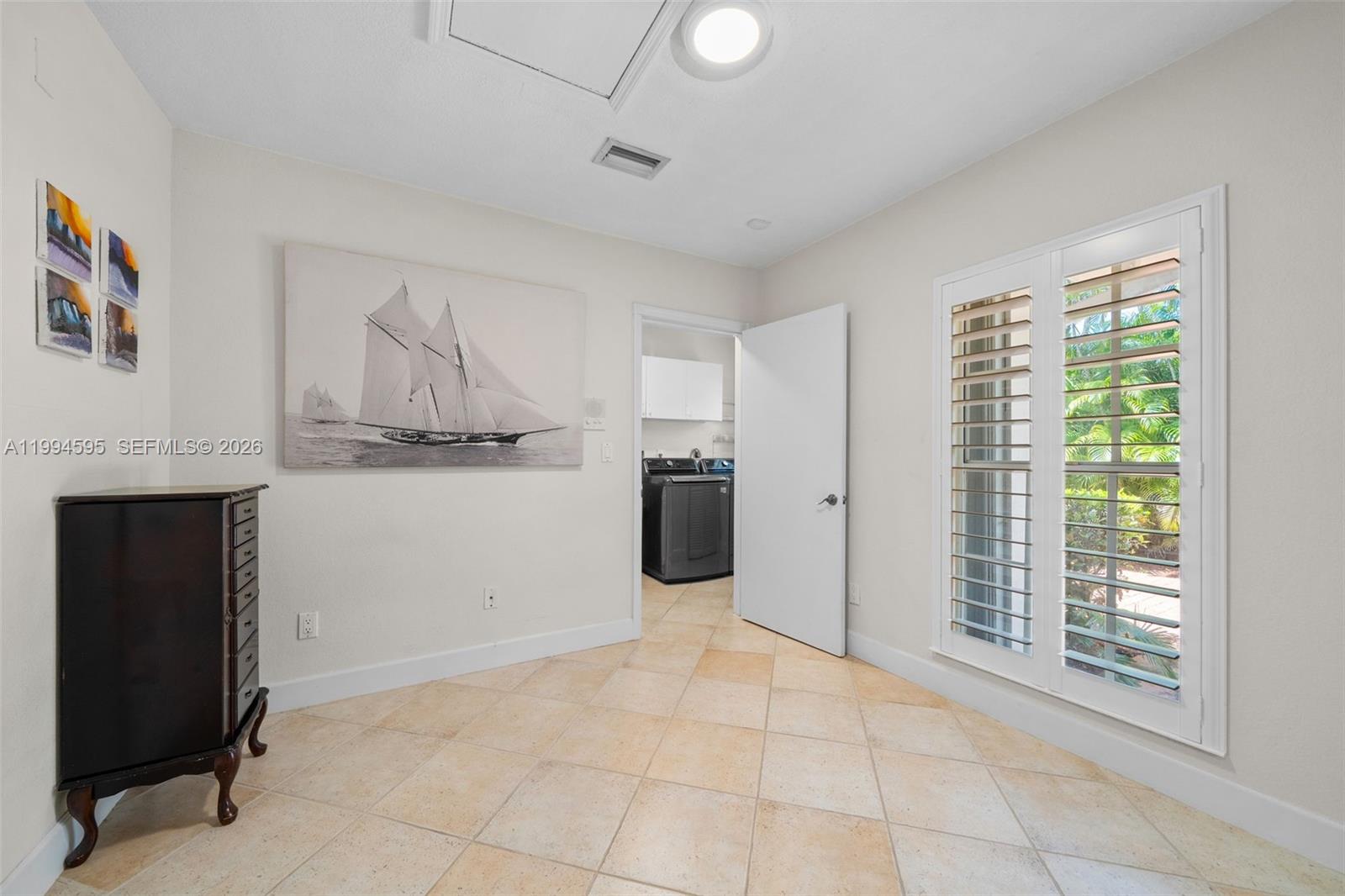 6801 SW 126th Ter Pinecrest, FL 33156