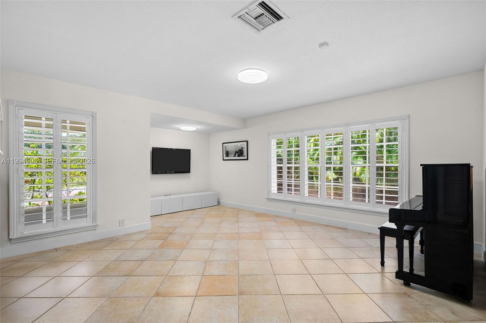 6801 SW 126th Ter Pinecrest, FL 33156