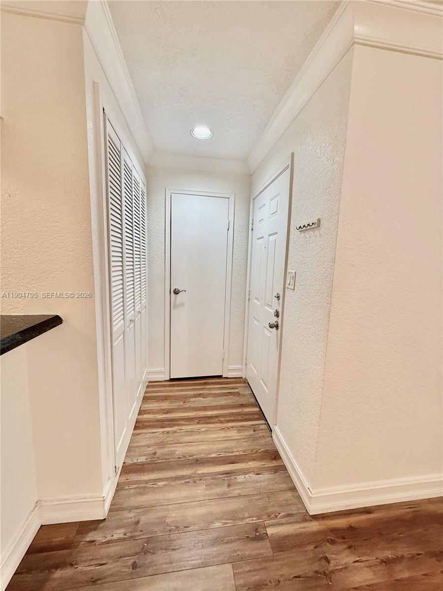 733 Riverside Dr #1215 Coral Springs, FL 33071