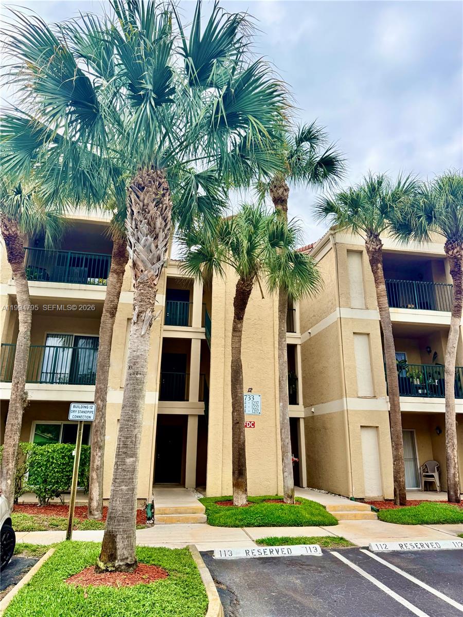 733 Riverside Dr #1215 Coral Springs, FL 33071