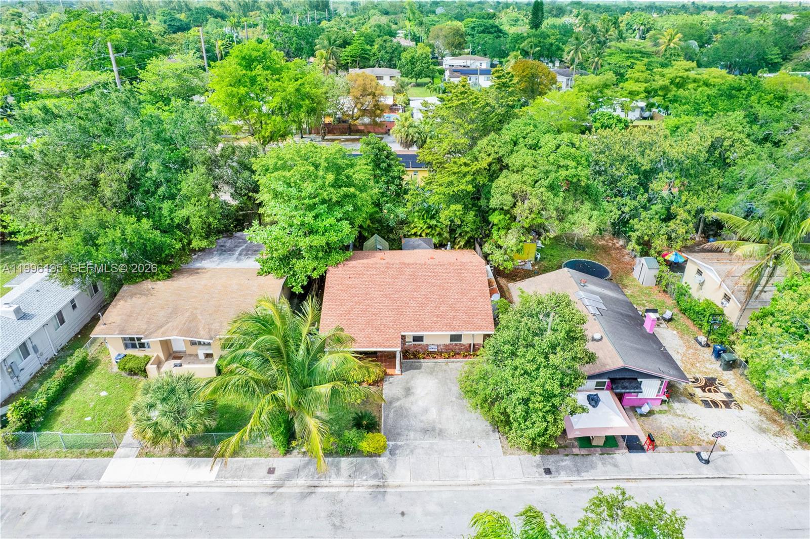 6133 SW 62nd Ter South Miami, FL 33143