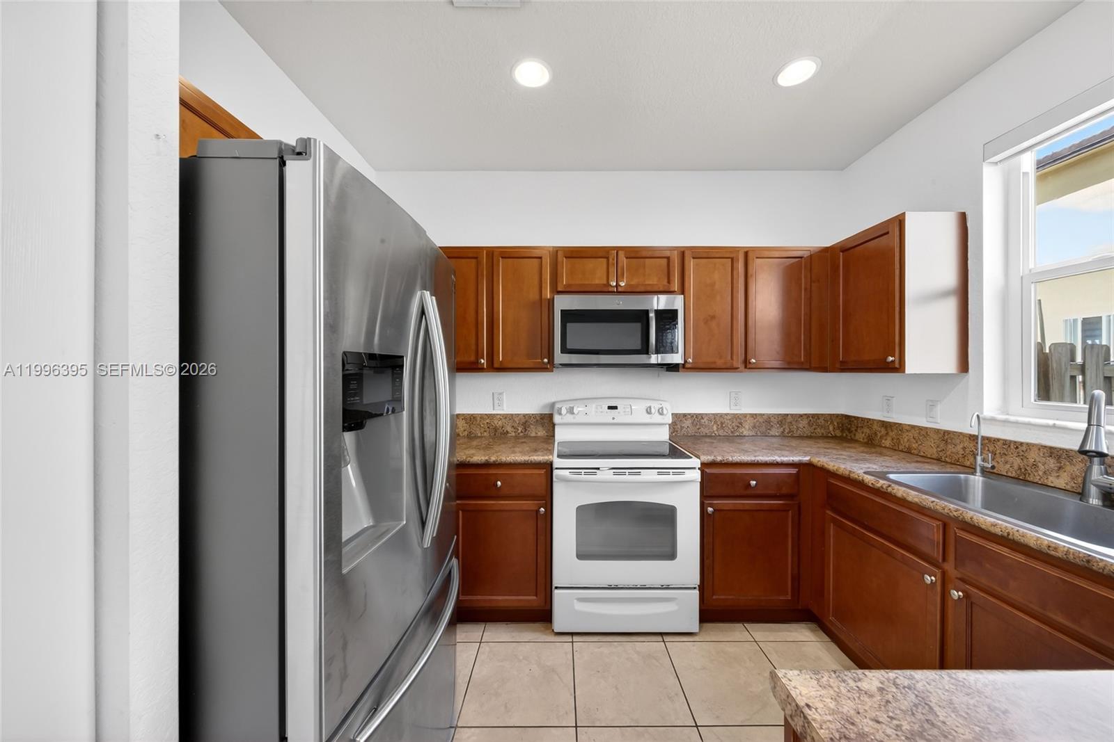 8766 NW 112th Path Doral, FL 33178