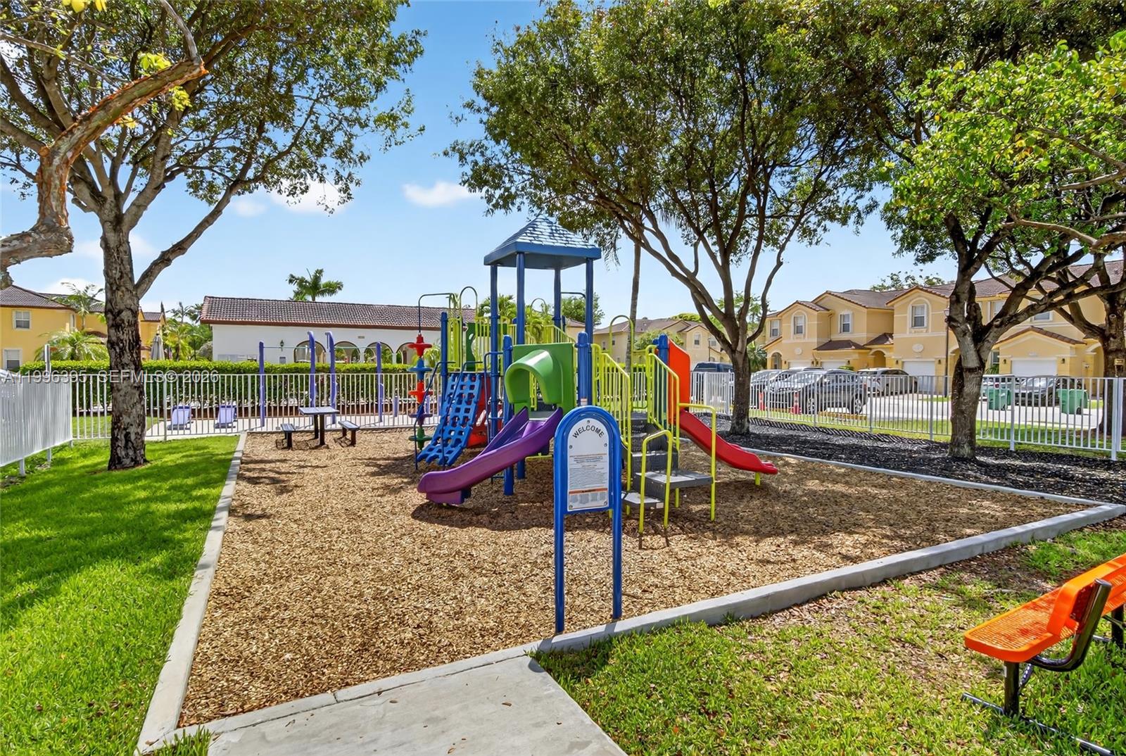 8766 NW 112th Path Doral, FL 33178