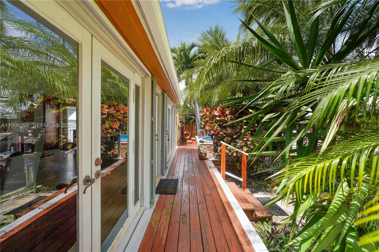 905 Mandarin Isle Fort Lauderdale, FL 33315