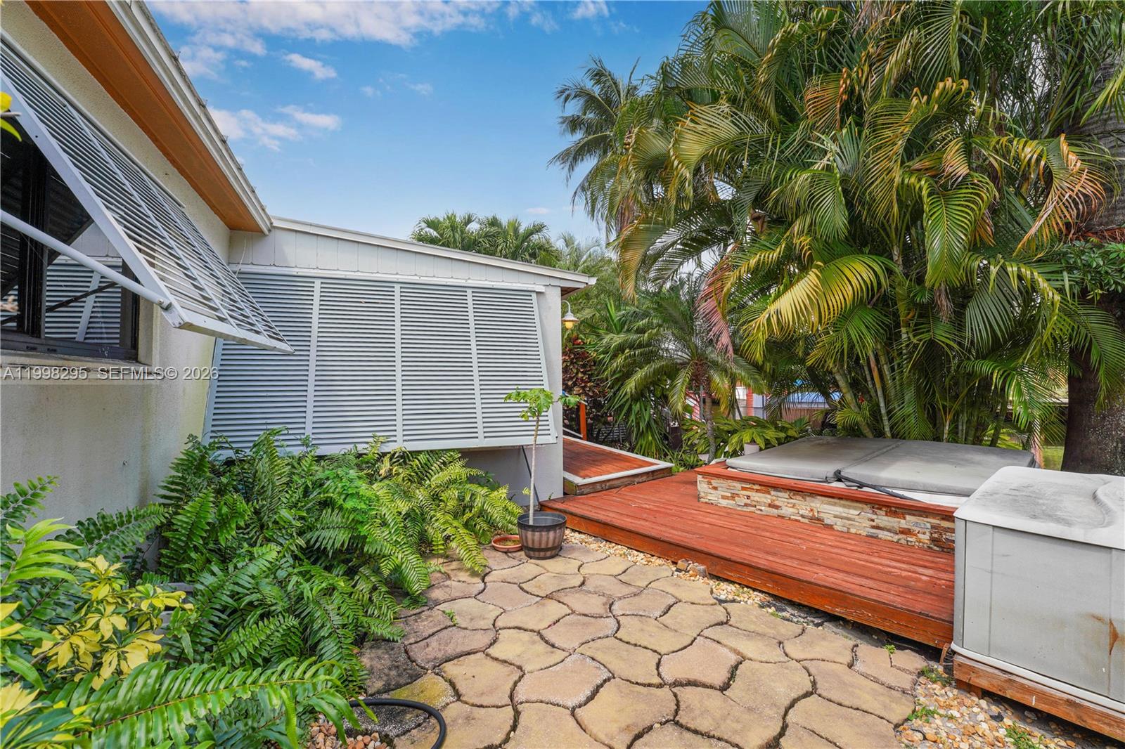 905 Mandarin Isle Fort Lauderdale, FL 33315