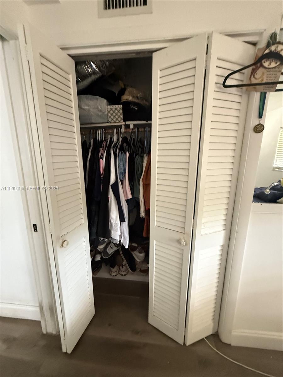 141 NE 10th Ave #17B Hallandale Beach, FL 33009