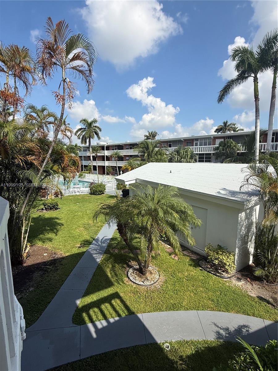 141 NE 10th Ave #17B Hallandale Beach, FL 33009