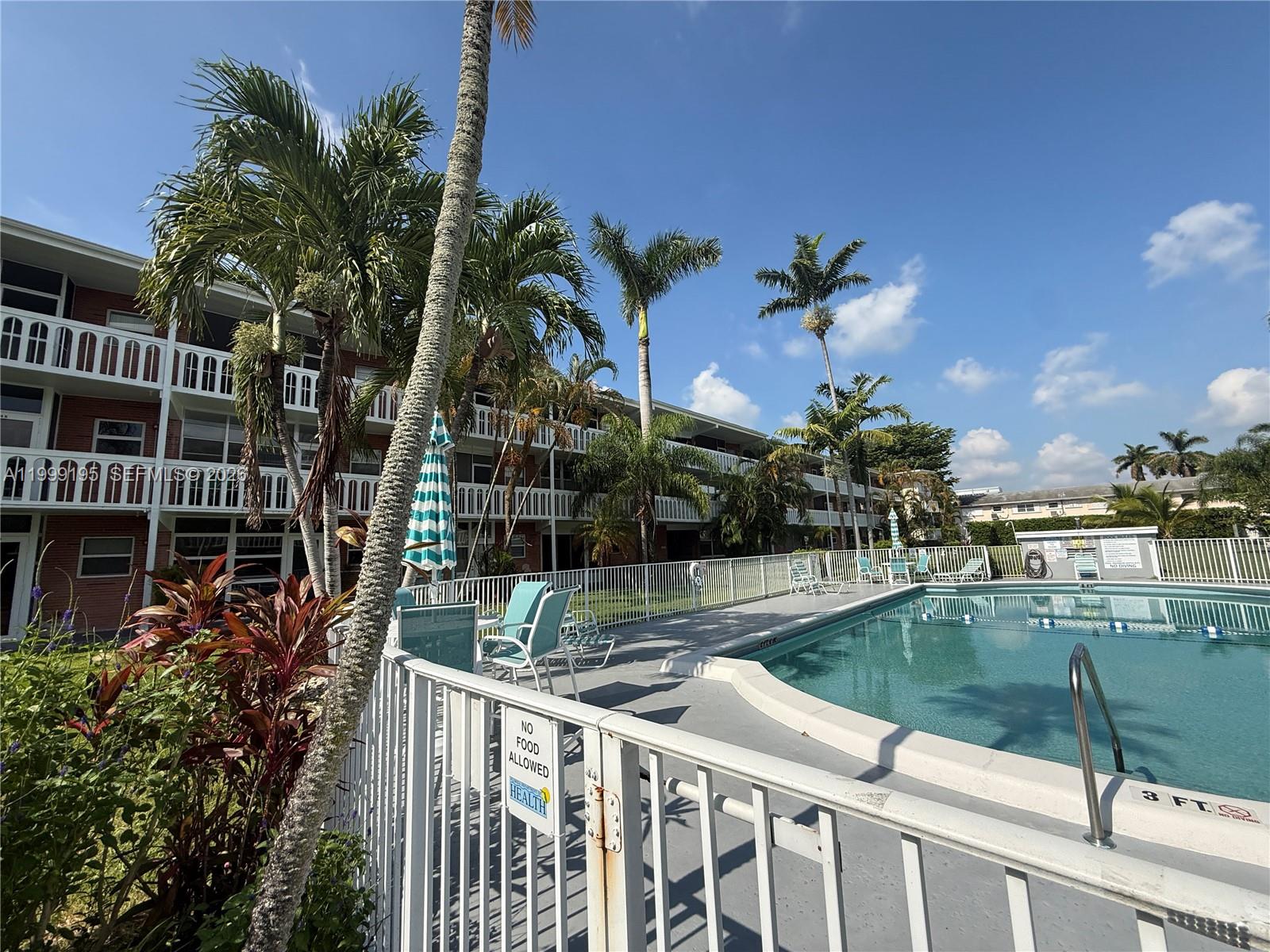 141 NE 10th Ave #17B Hallandale Beach, FL 33009