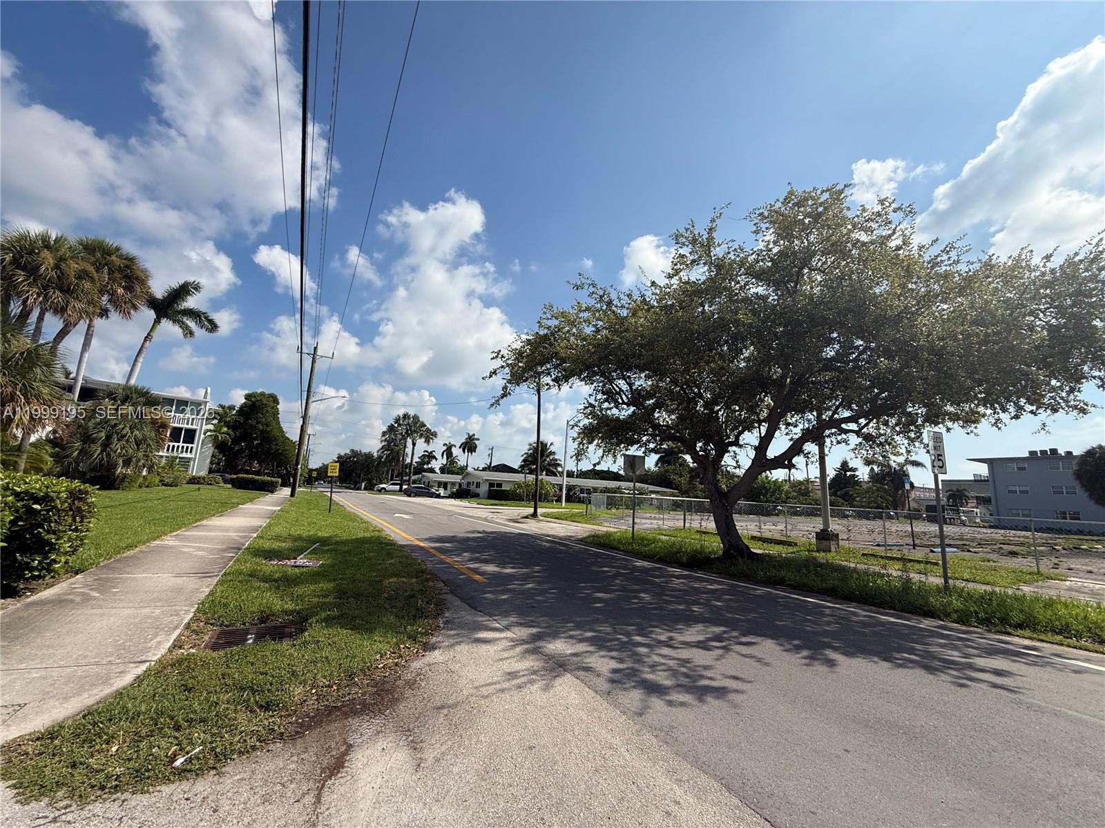 141 NE 10th Ave #17B Hallandale Beach, FL 33009