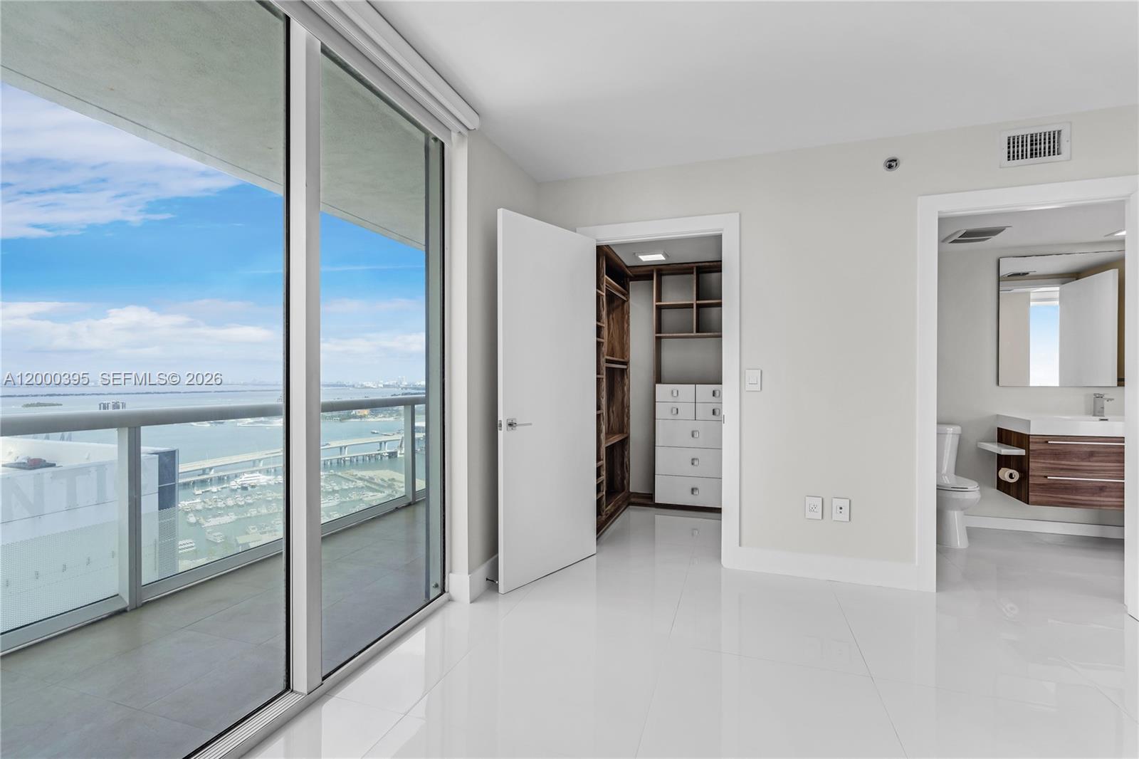 image 50 Biscayne31