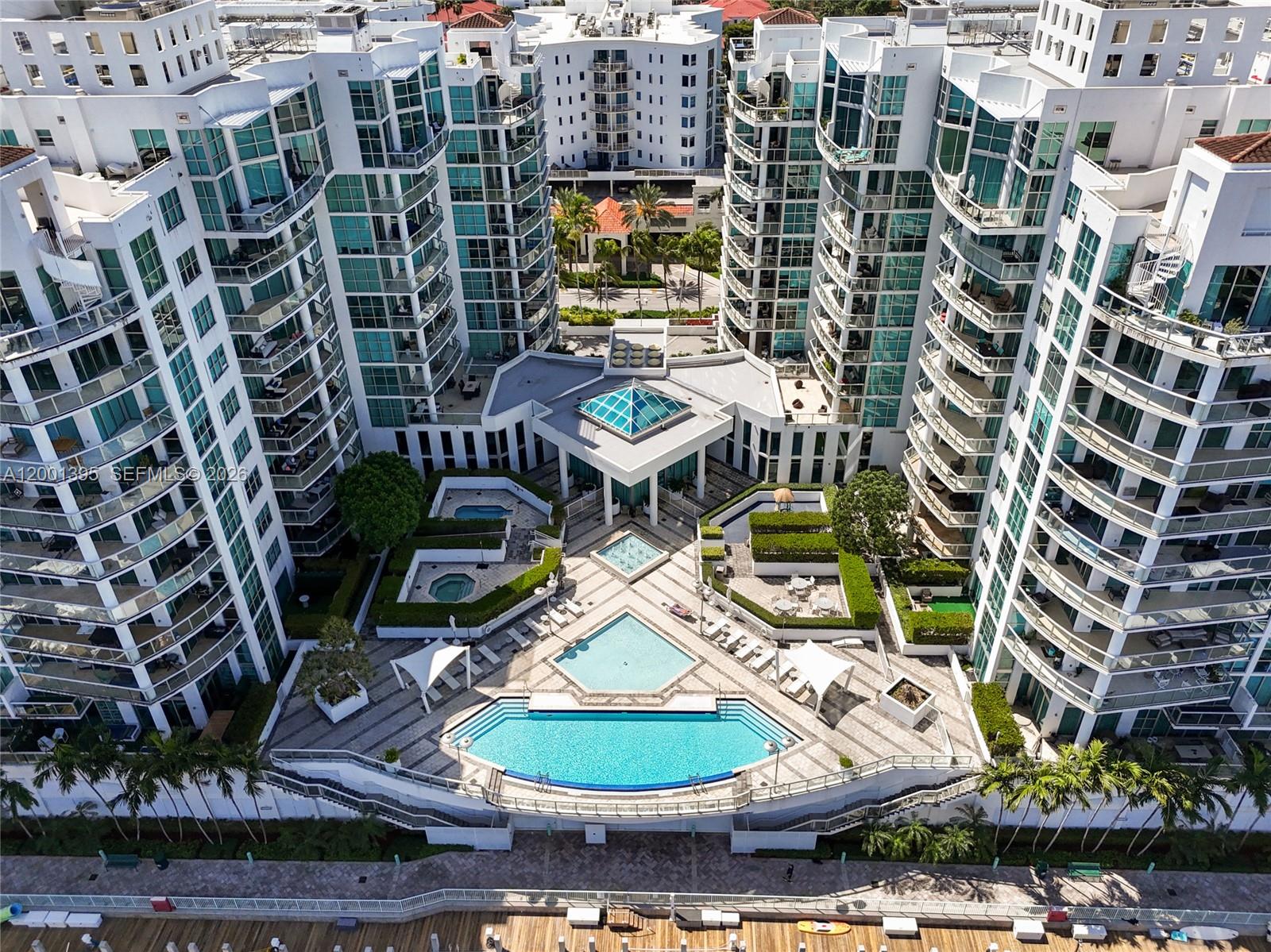 image The Atrium at Aventura25