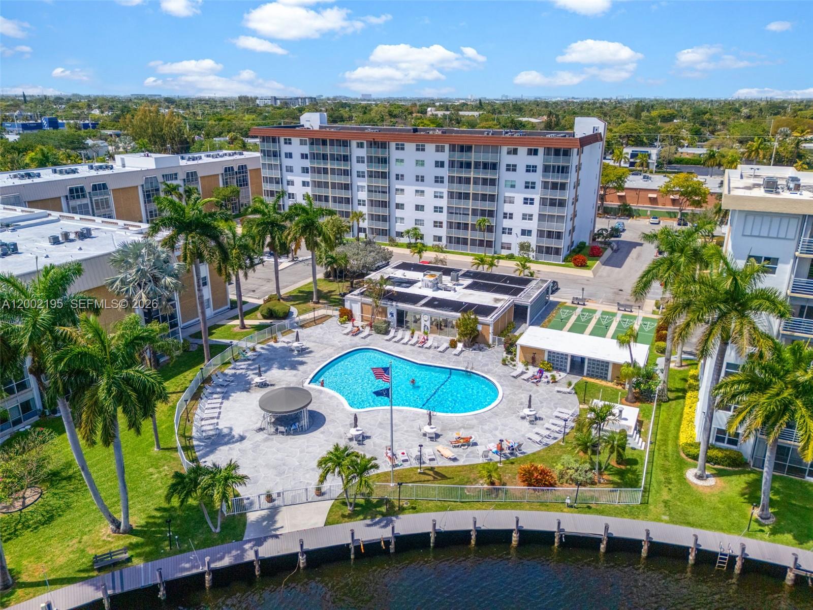 3050 NE 16th Ave #605