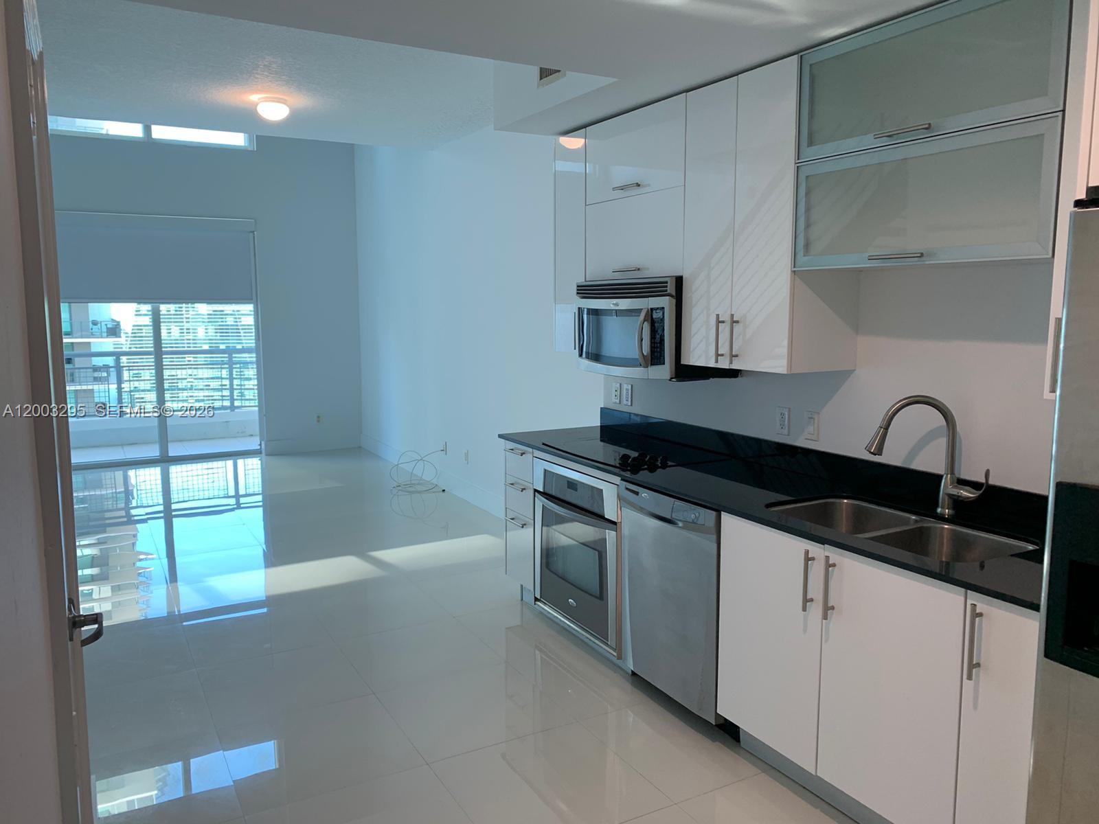 image Infinity at Brickell1