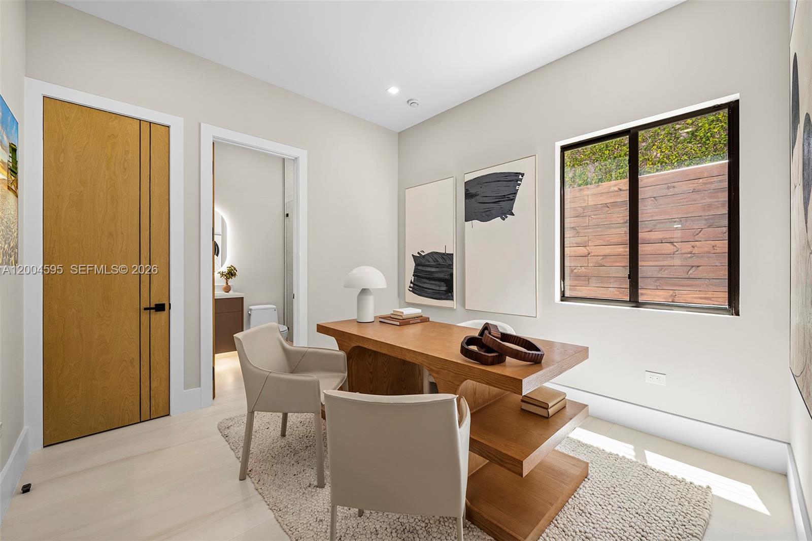 2521 Lincoln Ave Miami, FL 33133