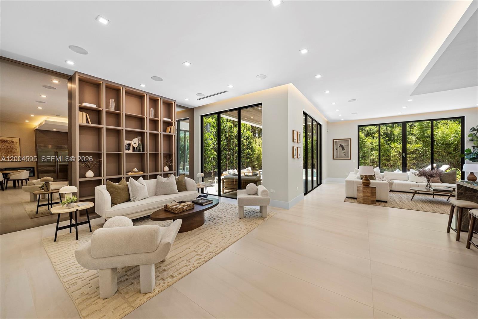 2521 Lincoln Ave Miami, FL 33133