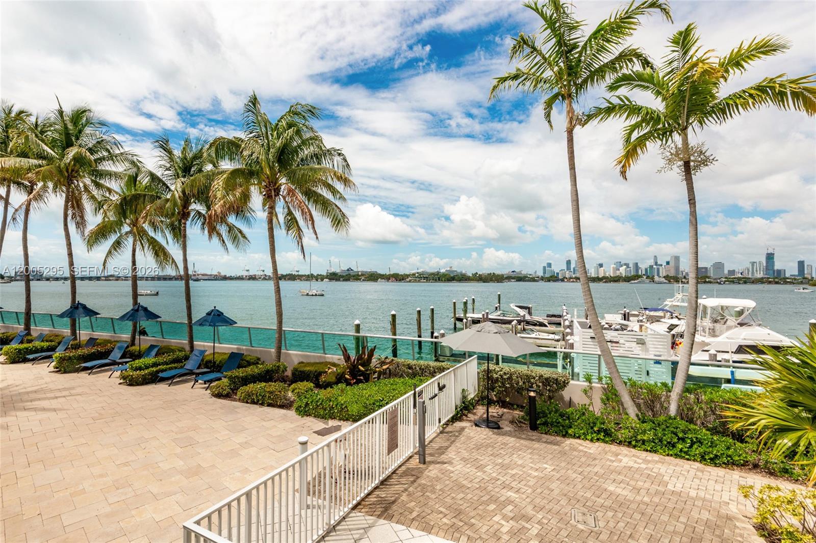 image Flamingo South Beach30