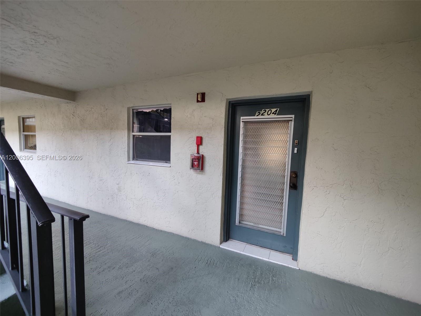 1810 N Lauderdale Ave #2204