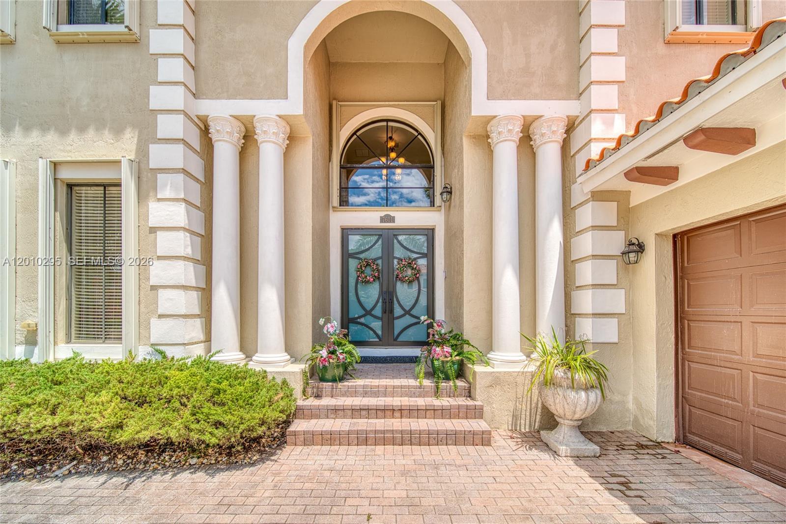 7601 SW 187th St Cutler Bay, FL 33157