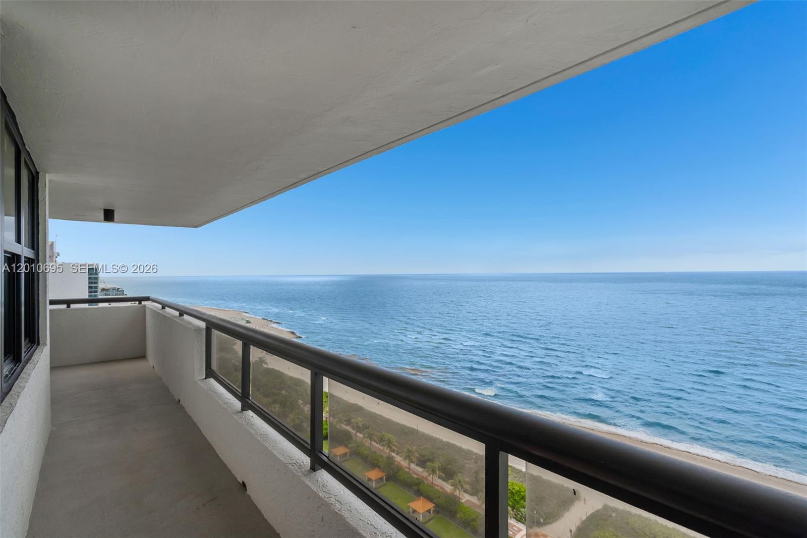 2555 Collins Ave #2401 Miami Beach, FL 33140