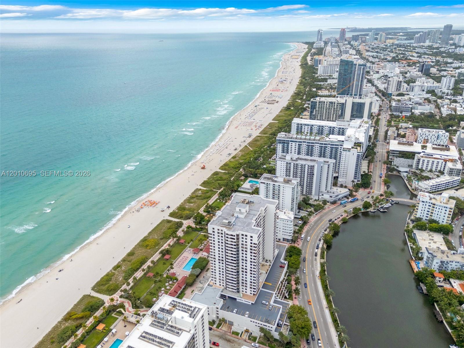 2555 Collins Ave #2401 Miami Beach, FL 33140