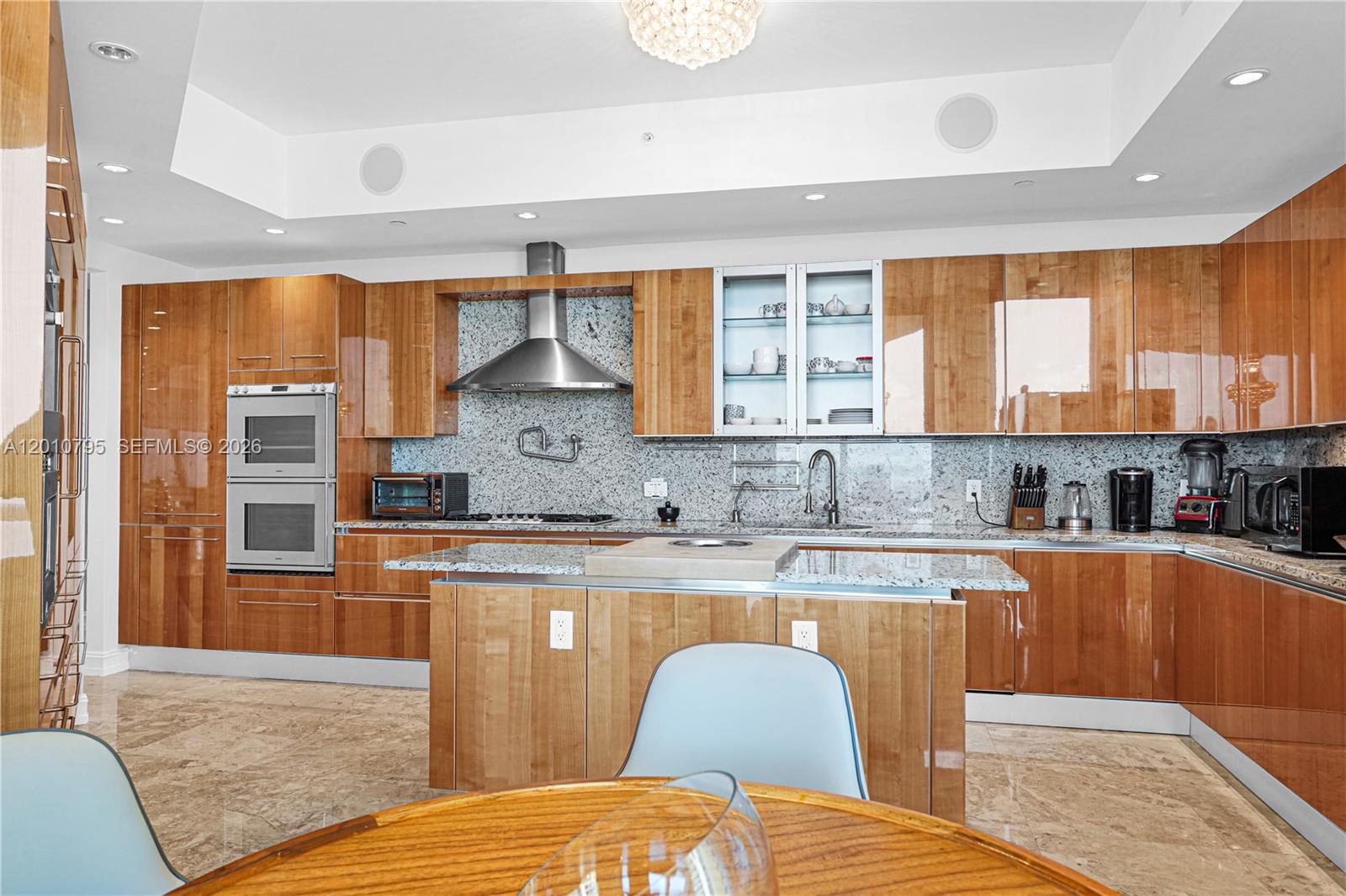 16051 Collins Ave #504 Sunny Isles Beach, FL 33160