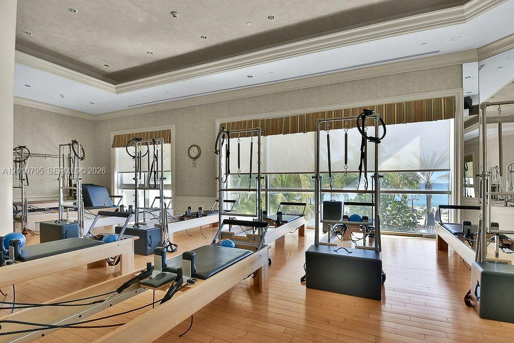 16051 Collins Ave #504 Sunny Isles Beach, FL 33160
