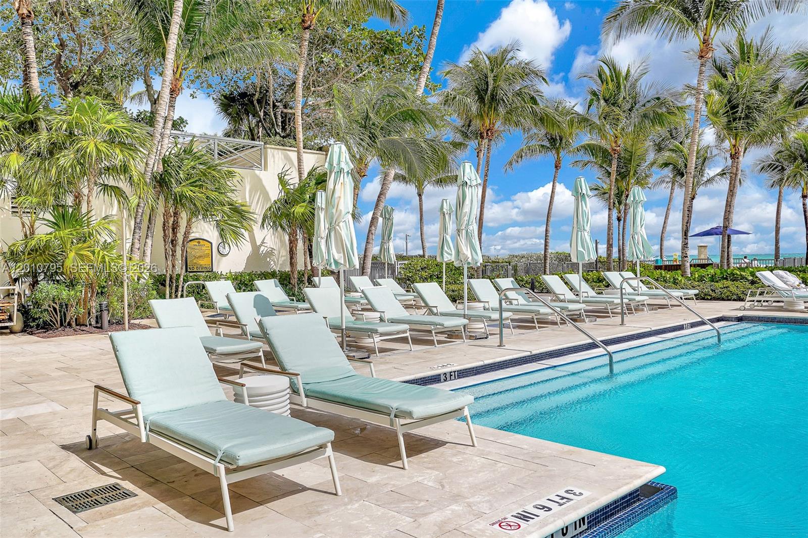 16051 Collins Ave #504 Sunny Isles Beach, FL 33160