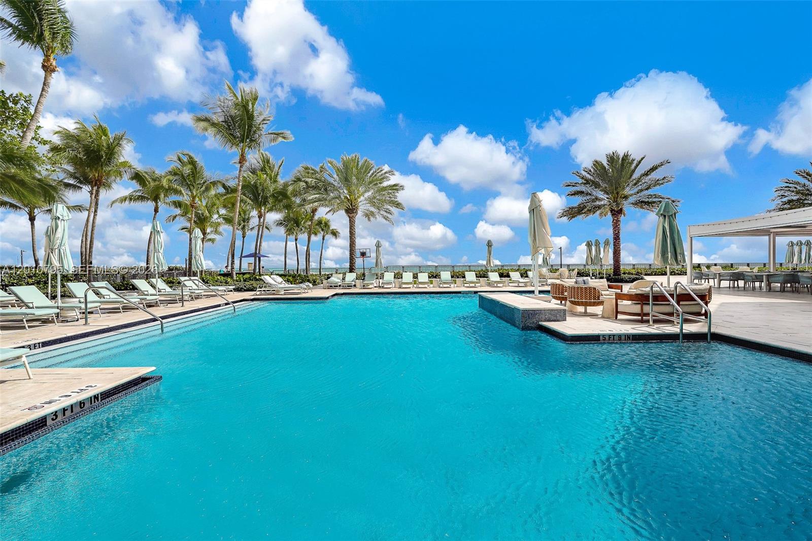 16051 Collins Ave #504 Sunny Isles Beach, FL 33160