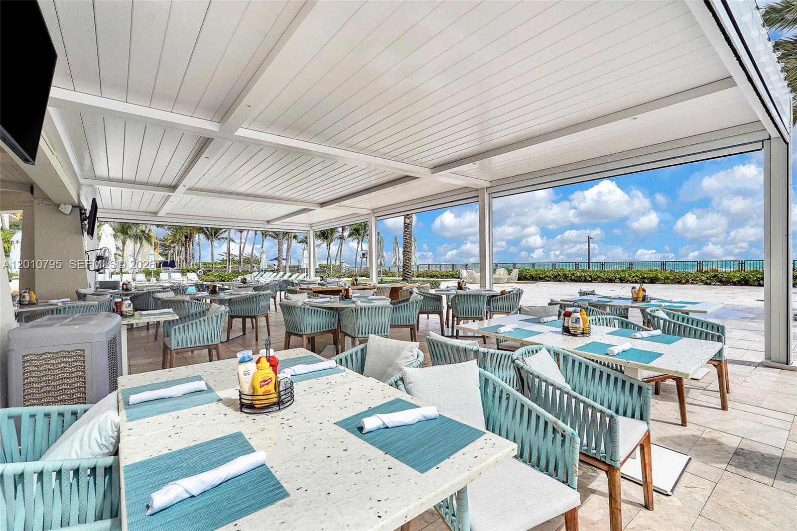 16051 Collins Ave #504 Sunny Isles Beach, FL 33160