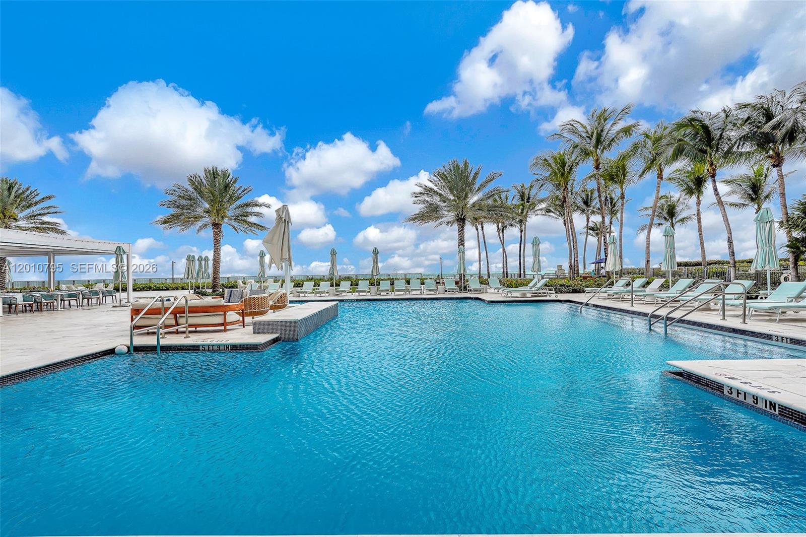 16051 Collins Ave #504 Sunny Isles Beach, FL 33160