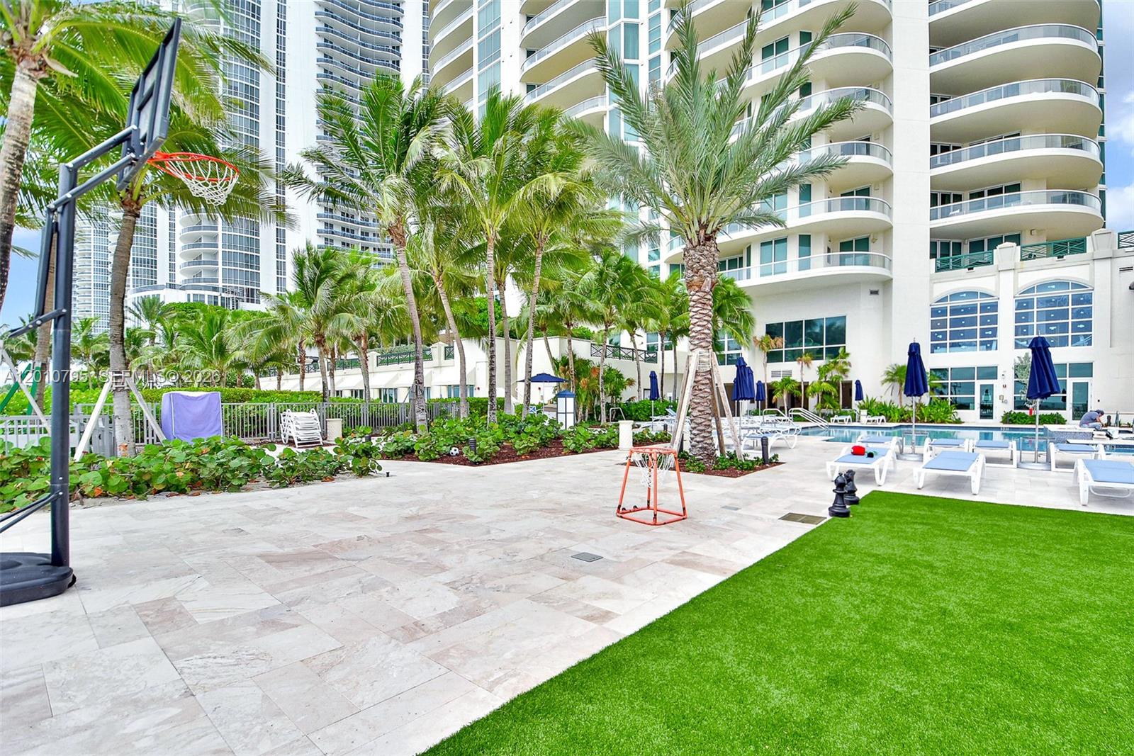 16051 Collins Ave #504 Sunny Isles Beach, FL 33160