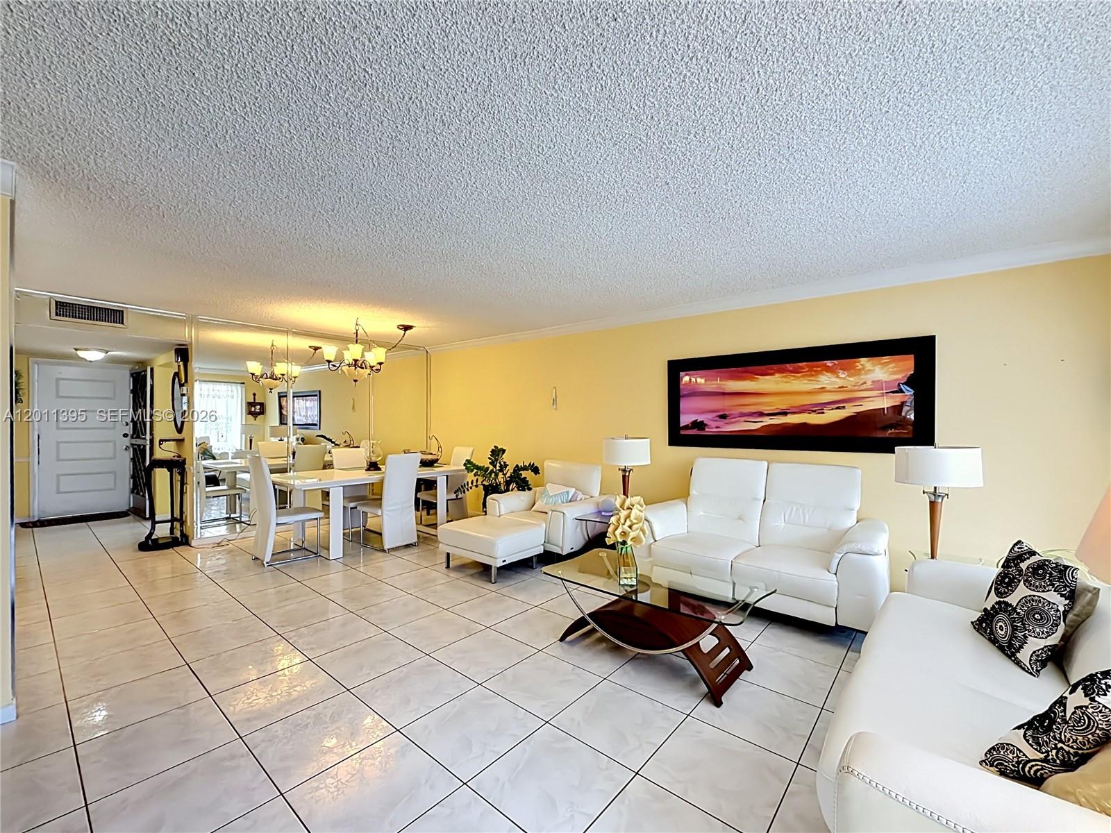 330 SE 2nd St #305E Hallandale Beach, FL 33009