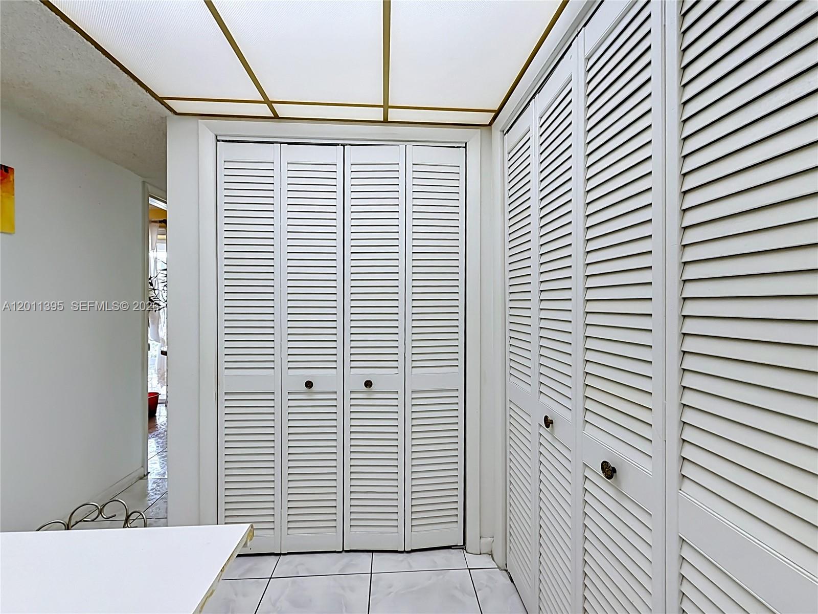 330 SE 2nd St #305E Hallandale Beach, FL 33009