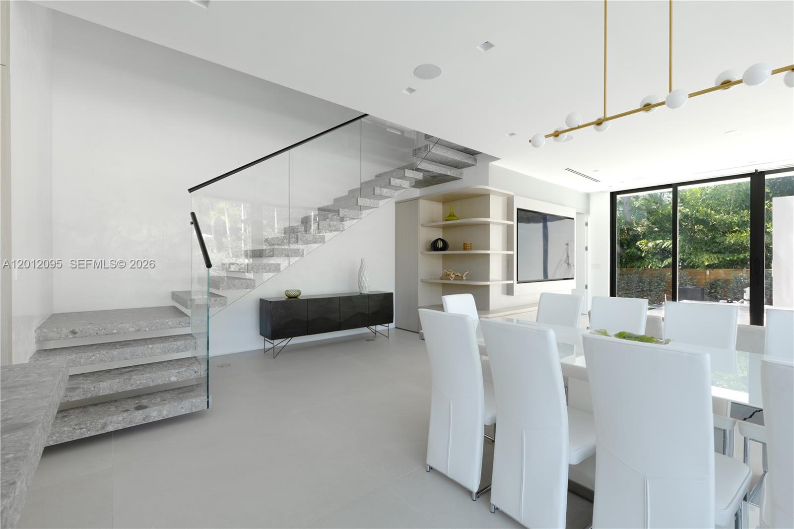 Undisclosed Address Miami Shores, FL 33138
