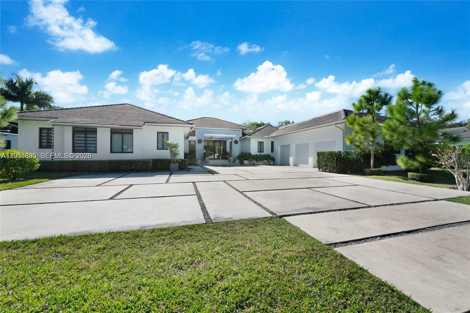 7830 SW 117th St Pinecrest, FL 33156