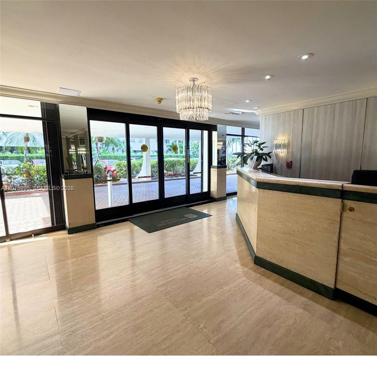 1408 Brickell Bay Dr #1104 Miami, FL 33131