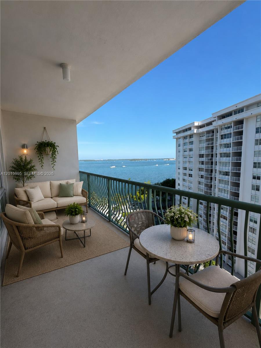 1408 Brickell Bay Dr #1104 Miami, FL 33131