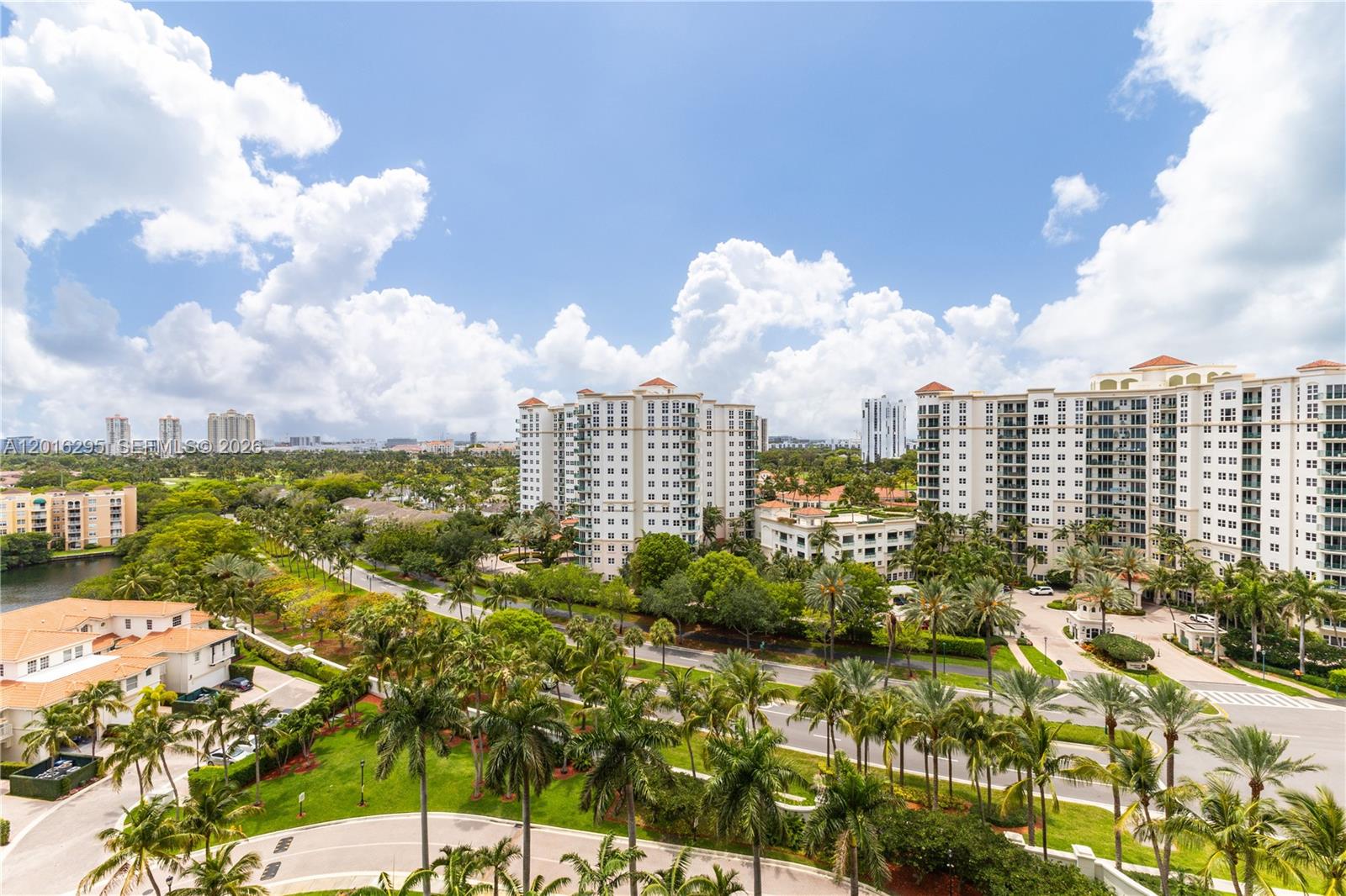 19955 NE 38th Ct #1403 Aventura, FL 33180