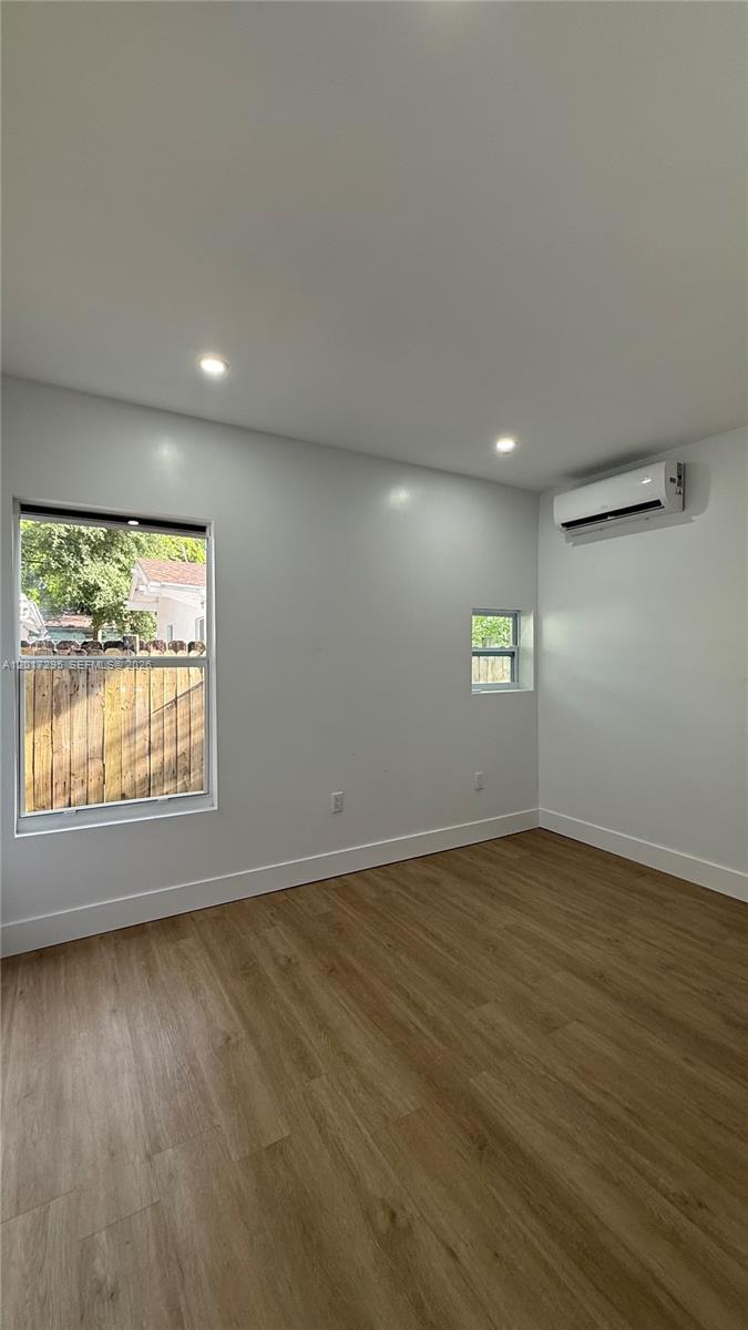 211 SW 10th Ave #5 Miami, FL 33130