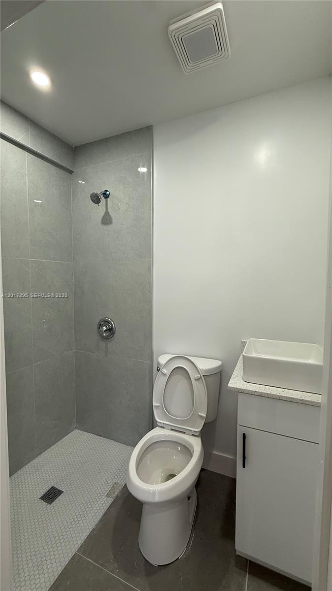 211 SW 10th Ave #5 Miami, FL 33130